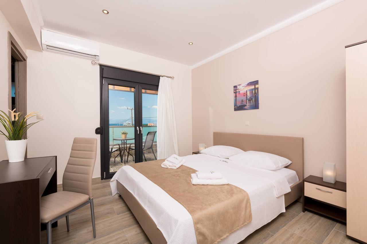 Hotel Ftery Skala Rachoni  Zewnętrze zdjęcie