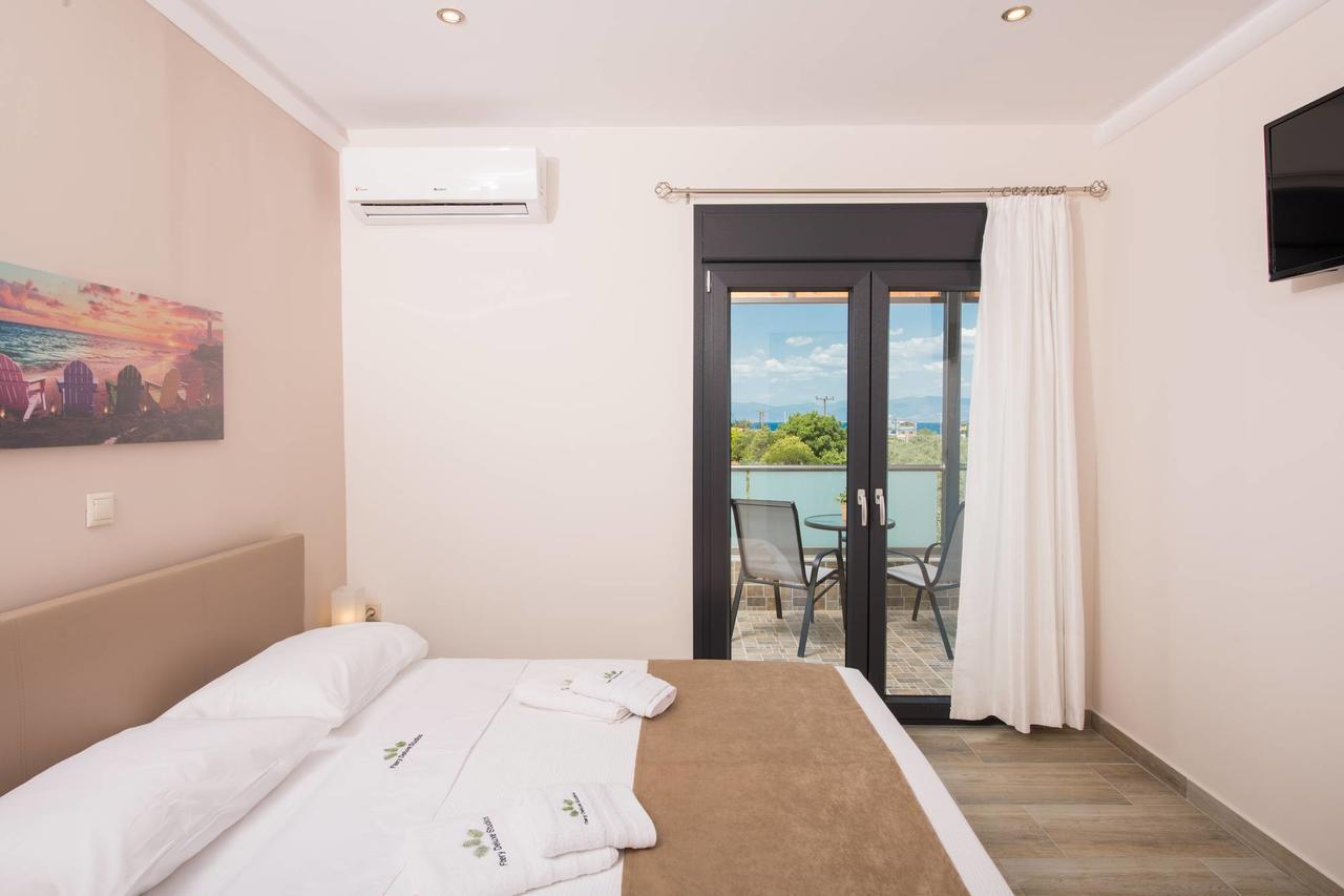 Hotel Ftery Skala Rachoni  Zewnętrze zdjęcie
